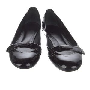 Burberry Glossy Black Flats